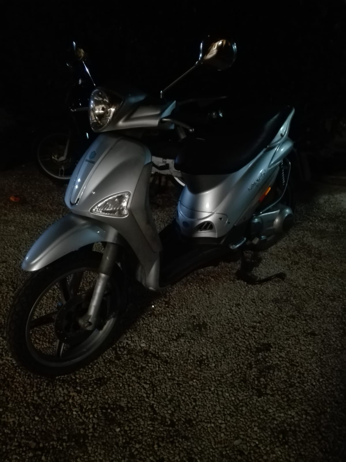 Vendo Piaggio lyberty 125 