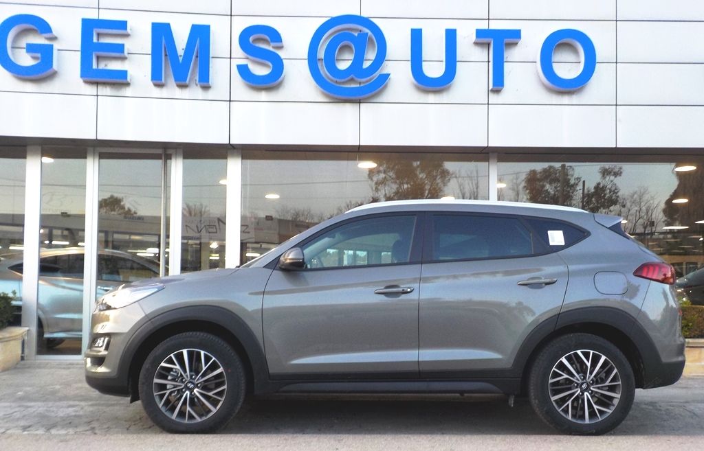 HYUNDAI TUCSON 1.6 CRDi 2WD 115cv X-PRIME nuovo 