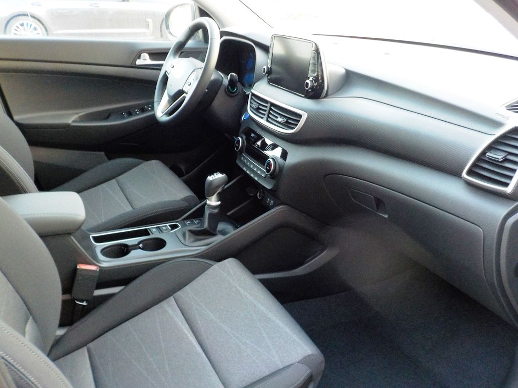 HYUNDAI TUCSON 1.6 CRDi 2WD 115cv X-PRIME nuovo 