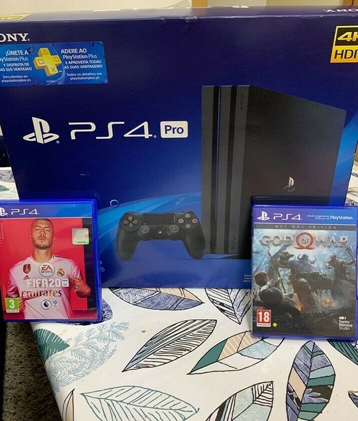  PS4  +2joystick + GRATIS 2 giochi s ps4  