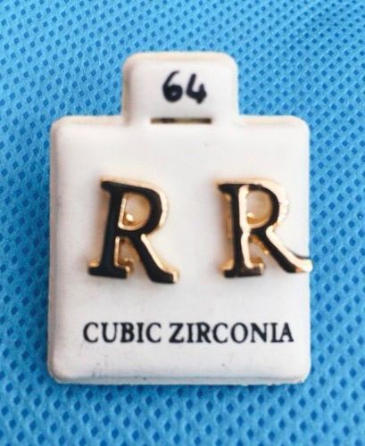 Orecchini Lettere R CZ064