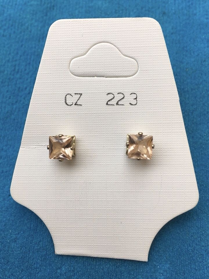 Orecchini Cristalli Beige CZ223