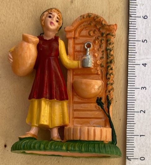 Statuetta Presepe Donna alla Fonte ( NSta32 )