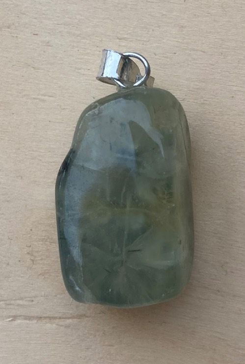 Ciondolo in Prehnite ( 77163/4 )