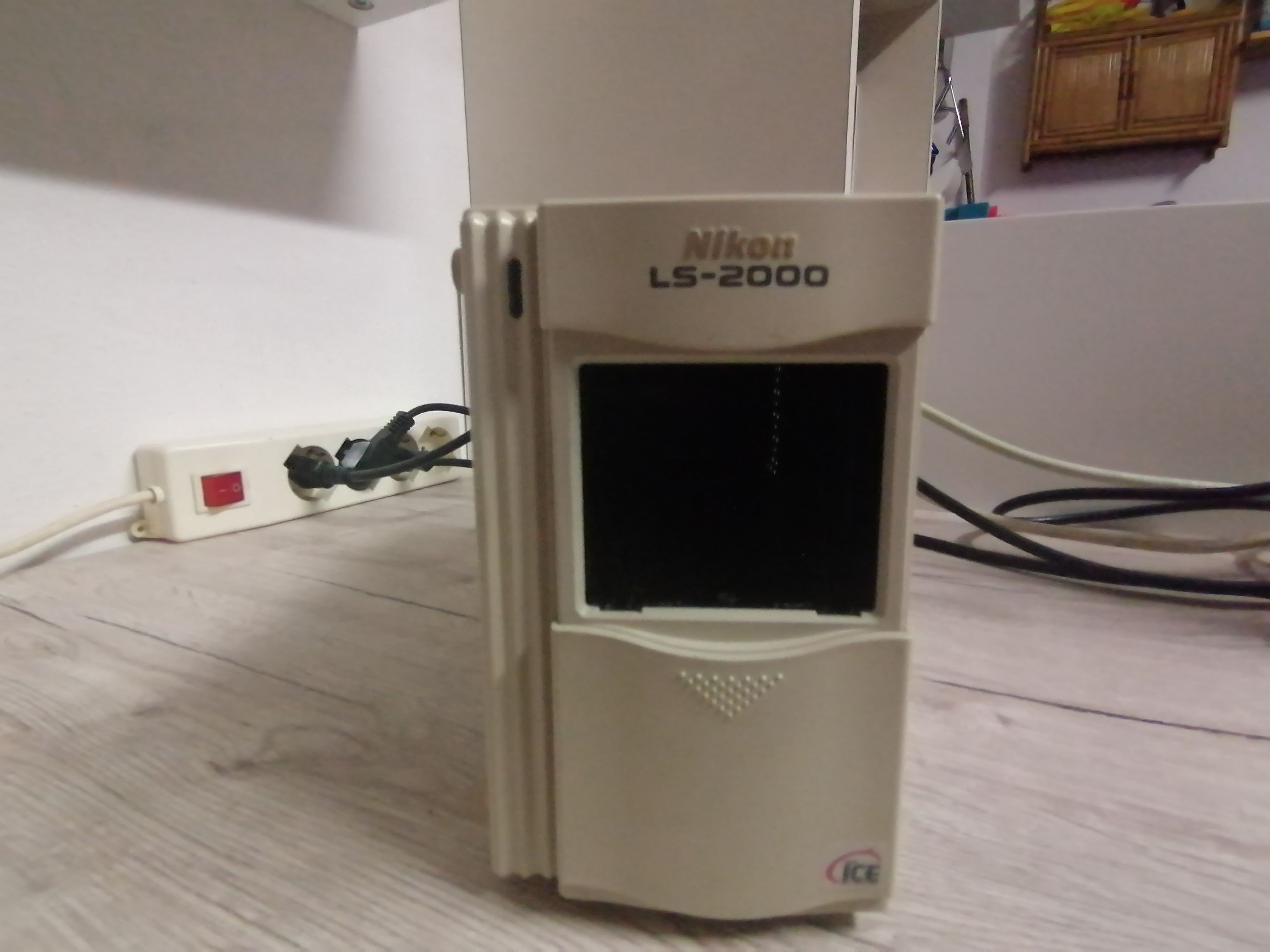 Scanner Nikon LS 2000