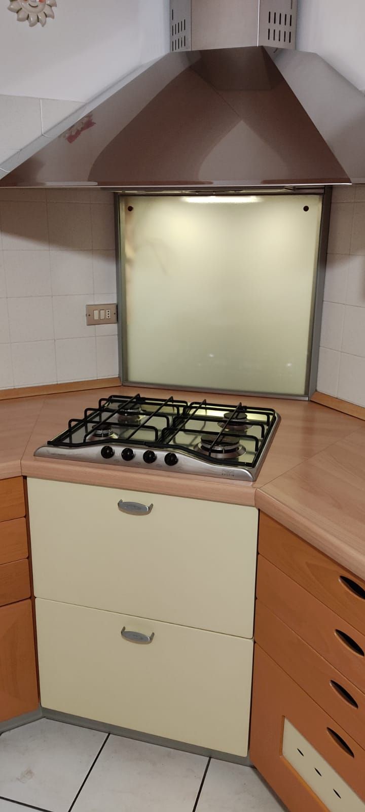 Vendesi cucina angolare VAL CUCINE