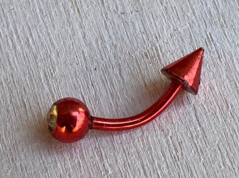 Piercing Sopracciglio Rosso ( PSo60 )