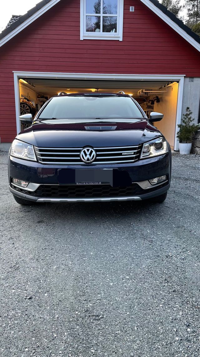 Volkswagen Passat  Alltrack