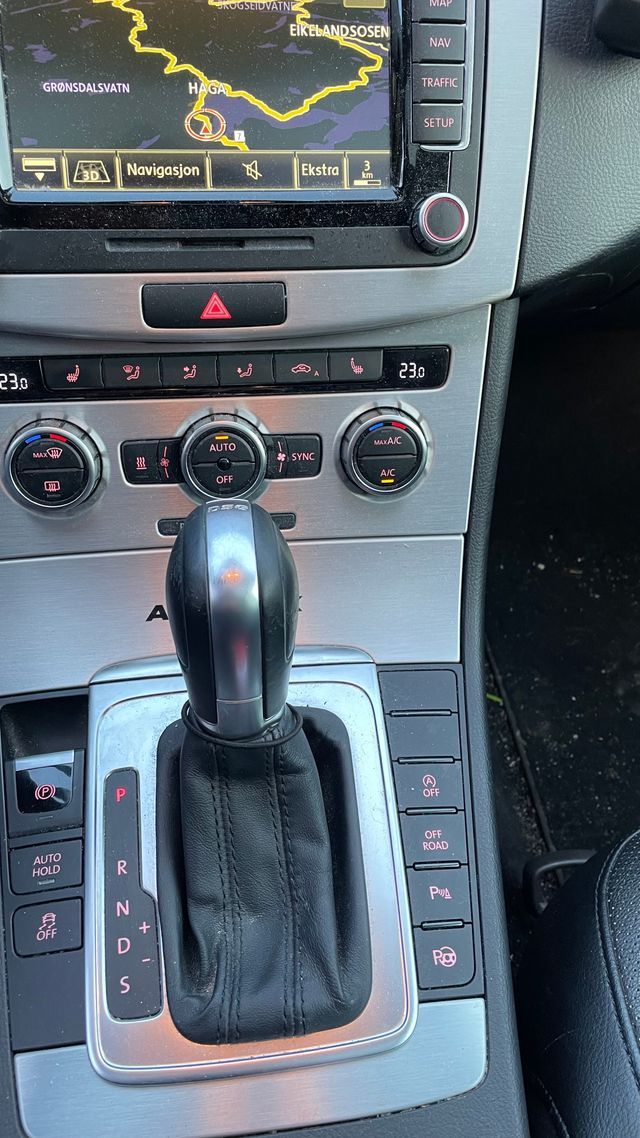 Volkswagen Passat  Alltrack