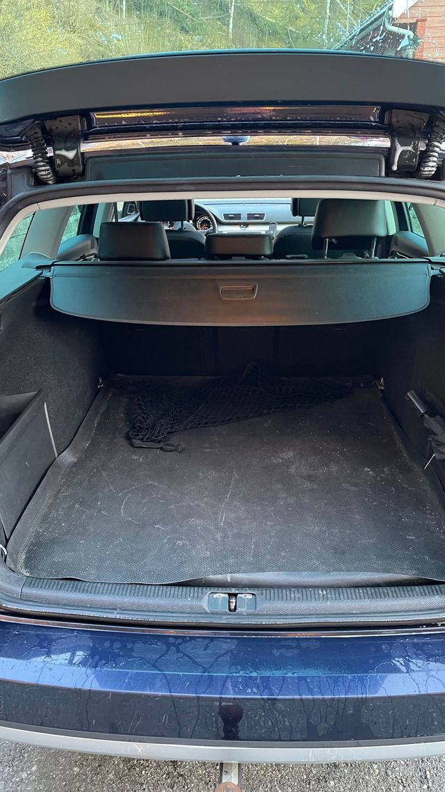 Volkswagen Passat  Alltrack