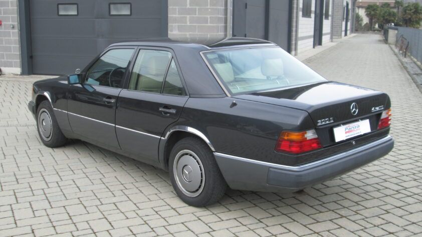 Mercedes W 124 300E Matic Automatico 1990