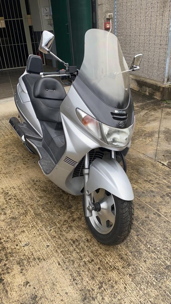 Suzuki Burgman 400 del 2000