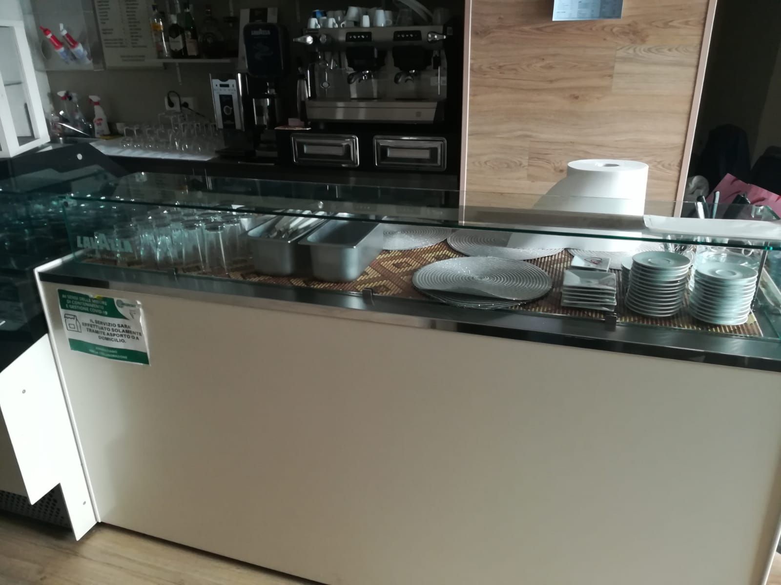 Vendo completo attrezzatura bar gelaterie