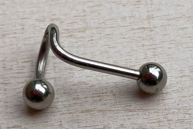Piercing Industrial Curvo ( PIn14 )
