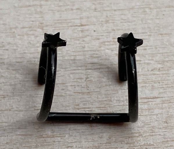 Piercing 2 Buchi ( PIn24 )
