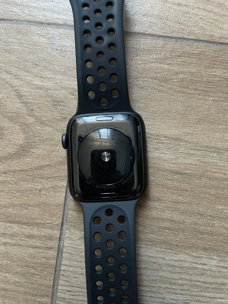 apple watch se