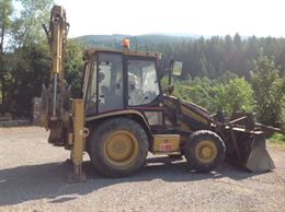 terna caterpillar 428c