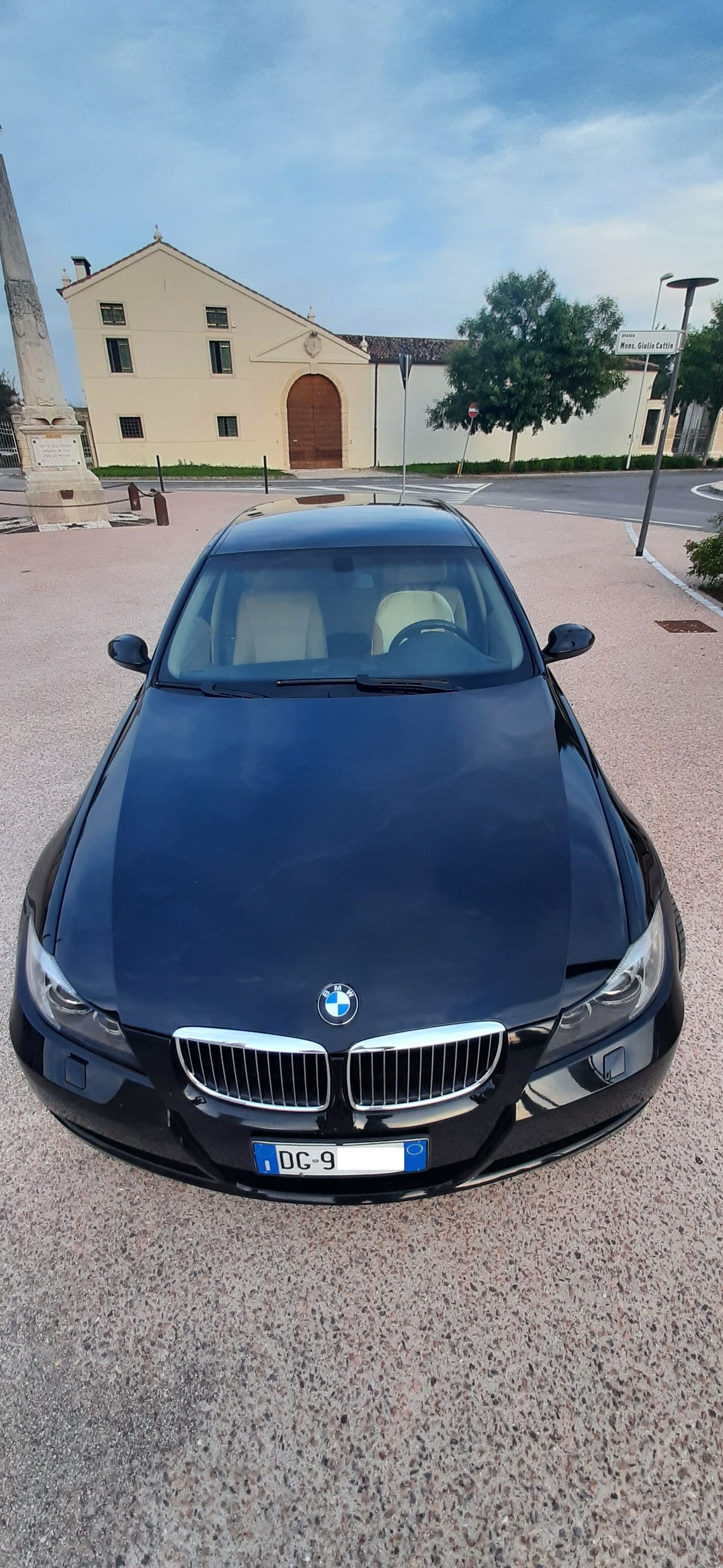 BMW SERIE 3 E91 TOURING 320d 163CV Colore nero 