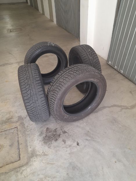 n. 4 GOMME TERMICHE   USATE POCO SOLO UNA STAGIONE