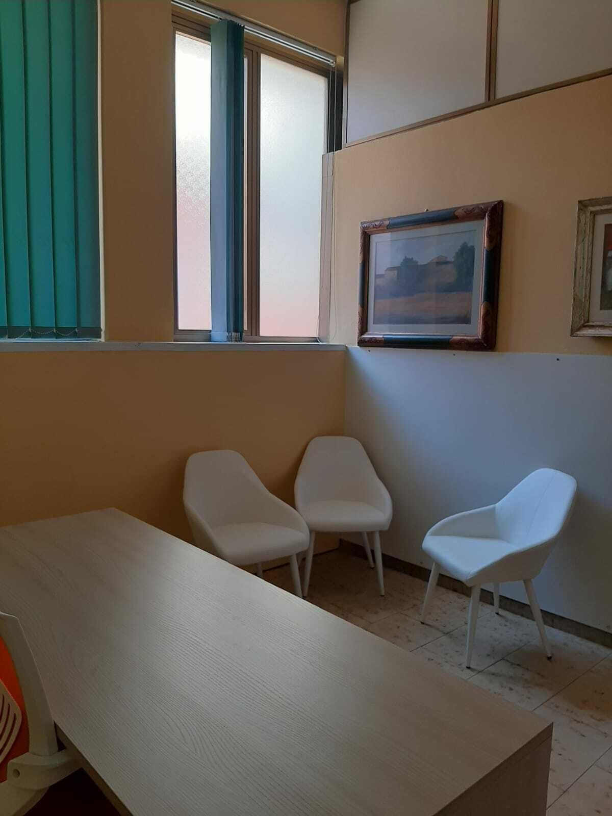 stanzo uso ufficio