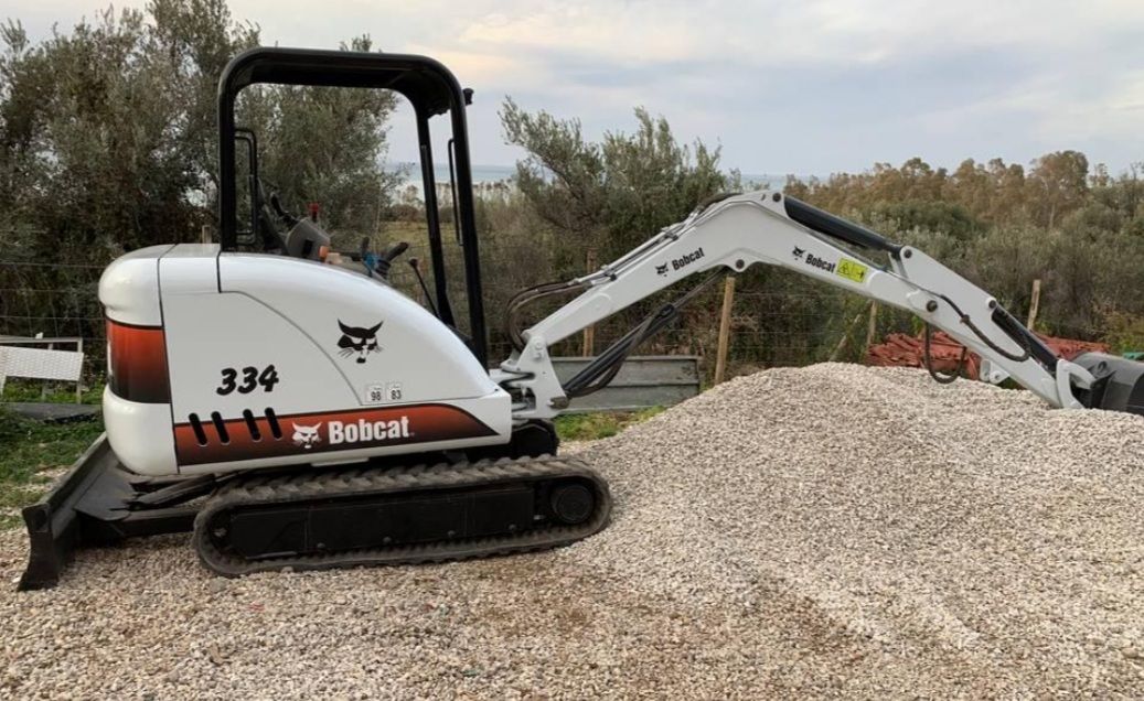 Mini escavatore Bobcat 334