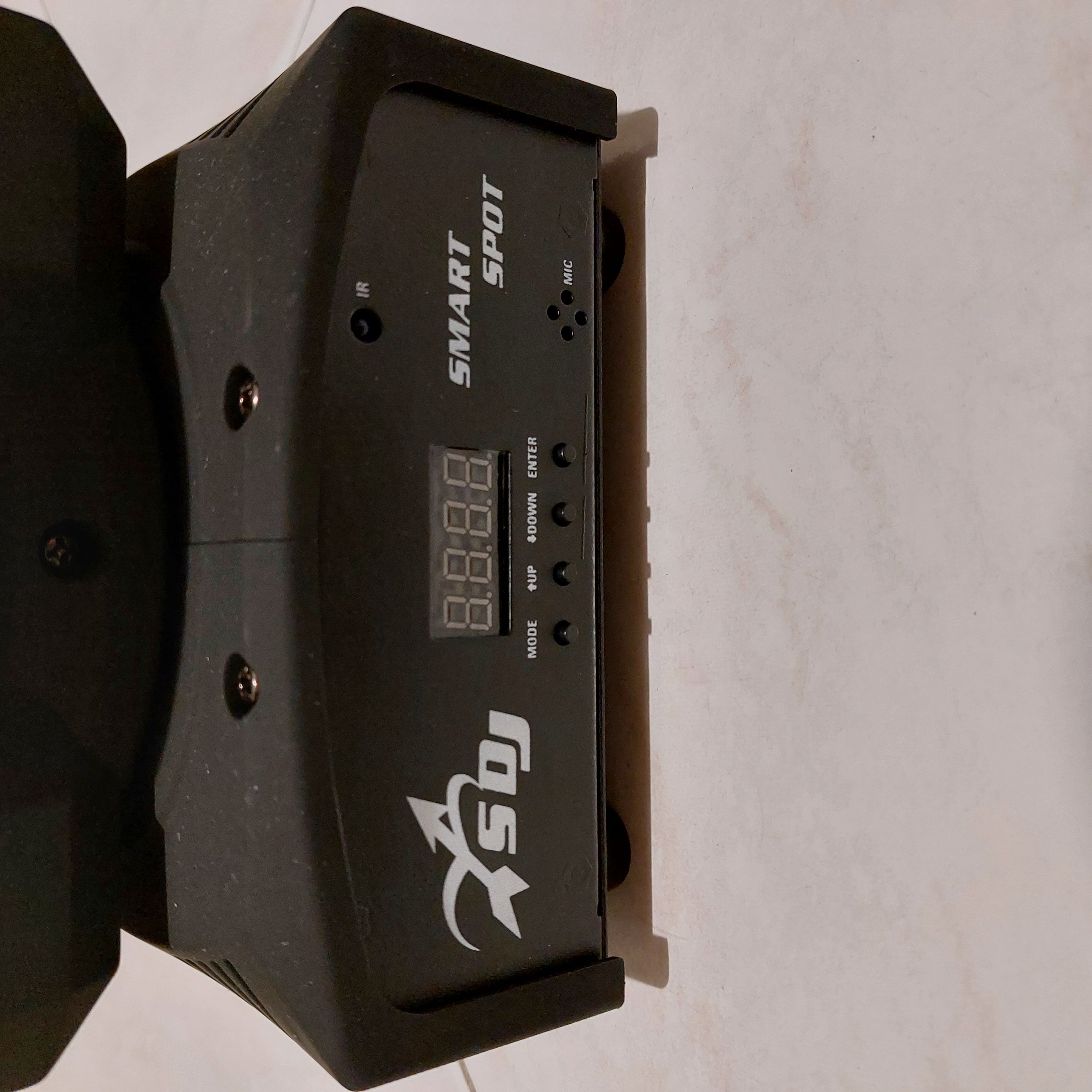 Vendo piccolo impianto luci a led + laser + mixer.