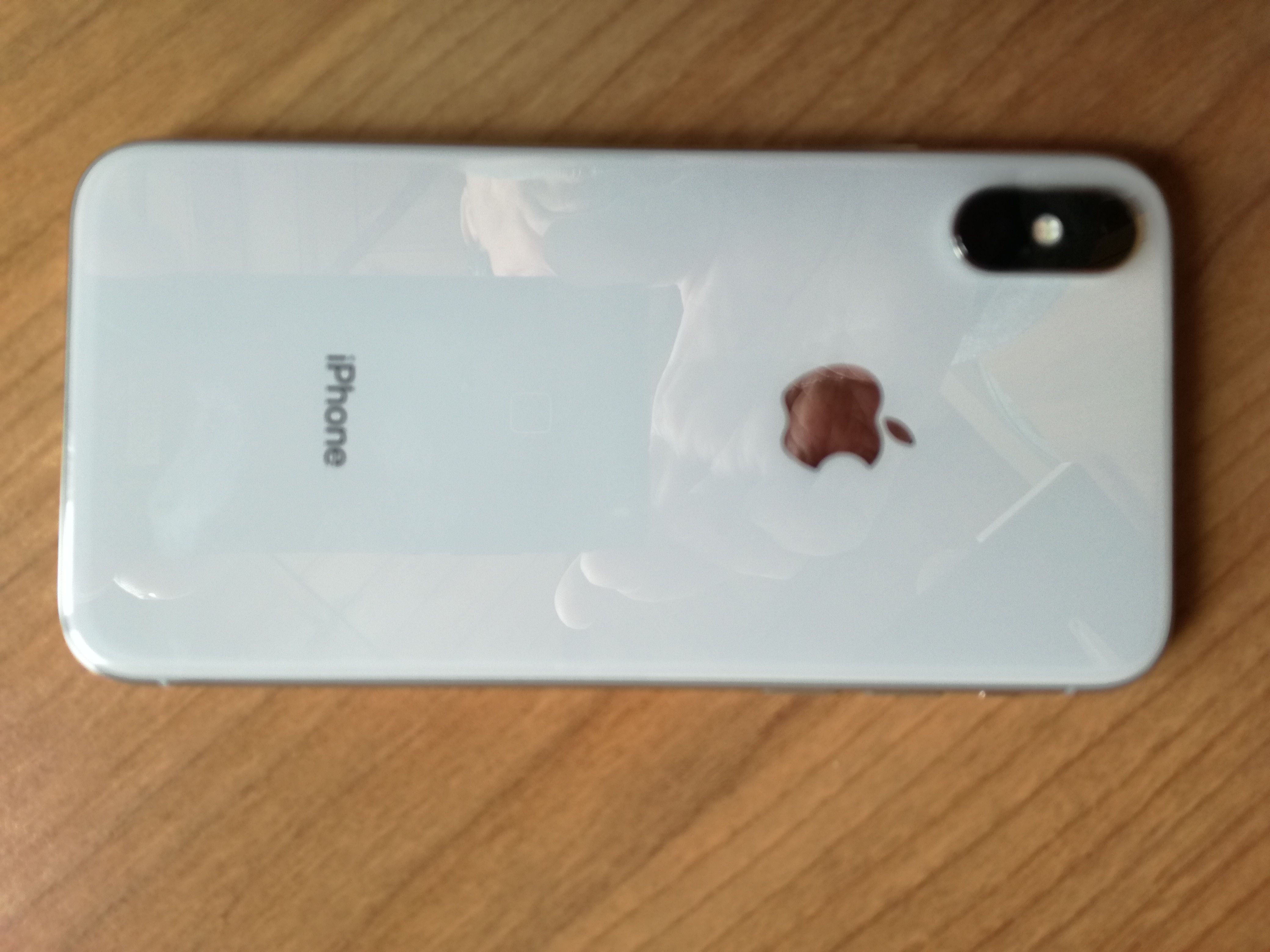 iPhone X 64 GB iOS 16.4.1