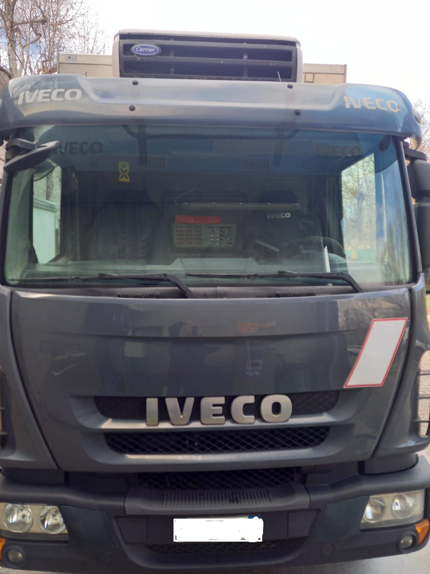 Iveco eucargo 100