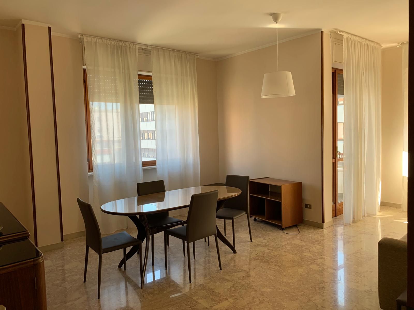   IN VENDITA  A LECCE ZONA MAZZINI  