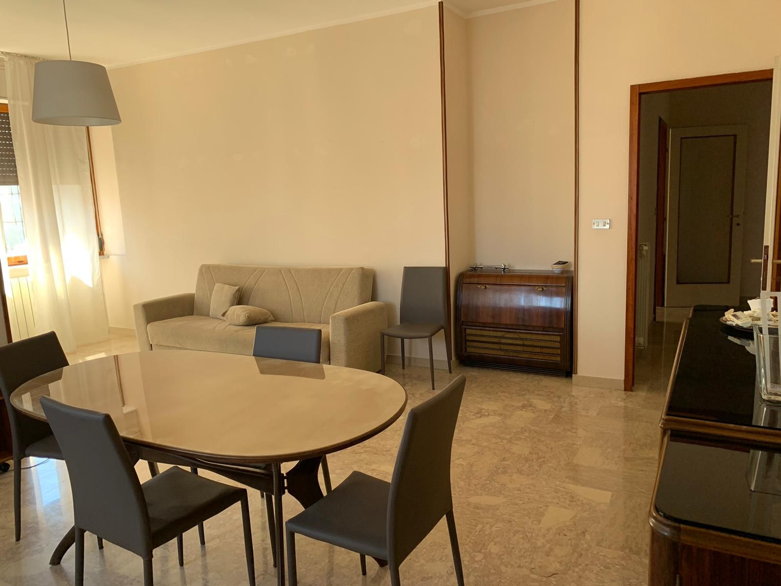   IN VENDITA  A LECCE ZONA MAZZINI  