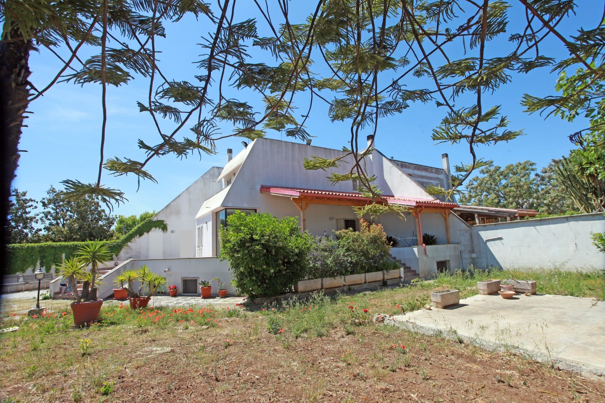  VILLA IN VENDITA - LECCE CITTà zona Salesiani